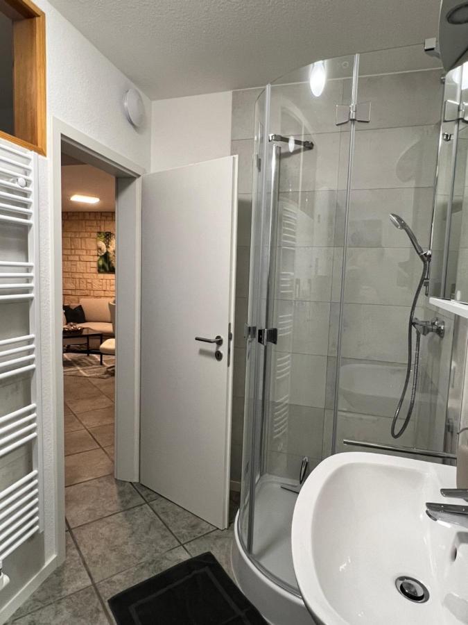 Wohnbar-Apartment Leinefelde-Worbis Buitenkant foto